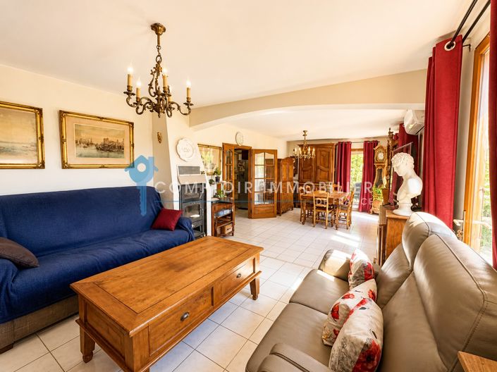 Image No.5-4 Bed House for sale