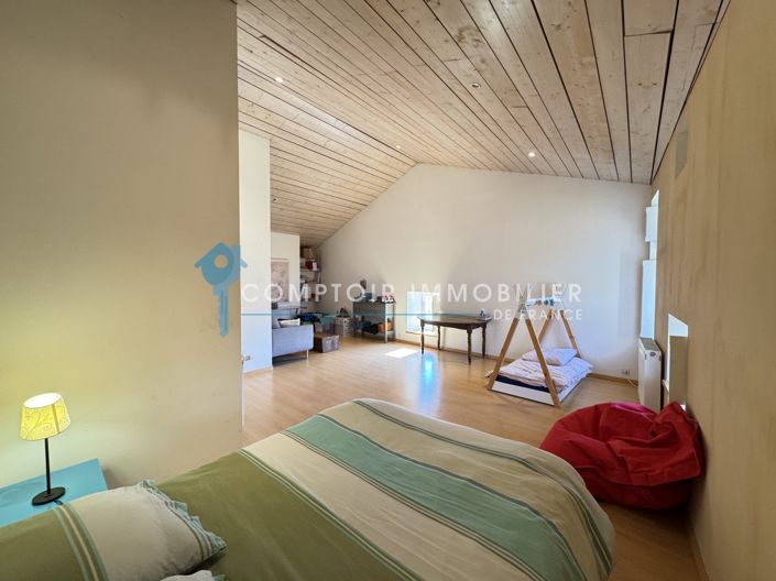 Image No.17-3 Bed House for sale