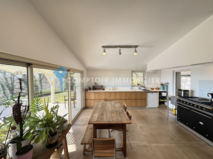 Image No.4-3 Bed House for sale