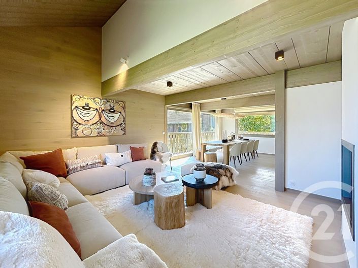 Image No.2-5 Bed House for sale