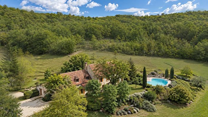 Image No.17-6 Bed House for sale
