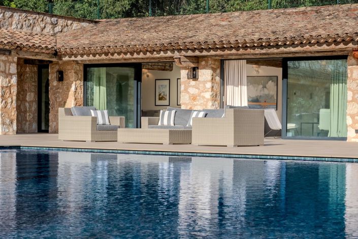 Image No.4-6 Bed House for sale