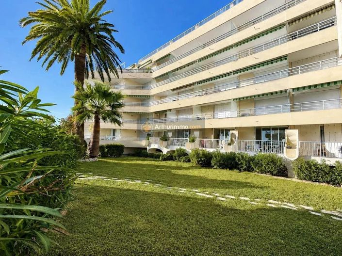 Image No.9-1 Bed Apartment for sale