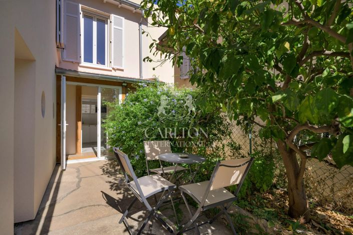 Image No.18-4 Bed House for sale