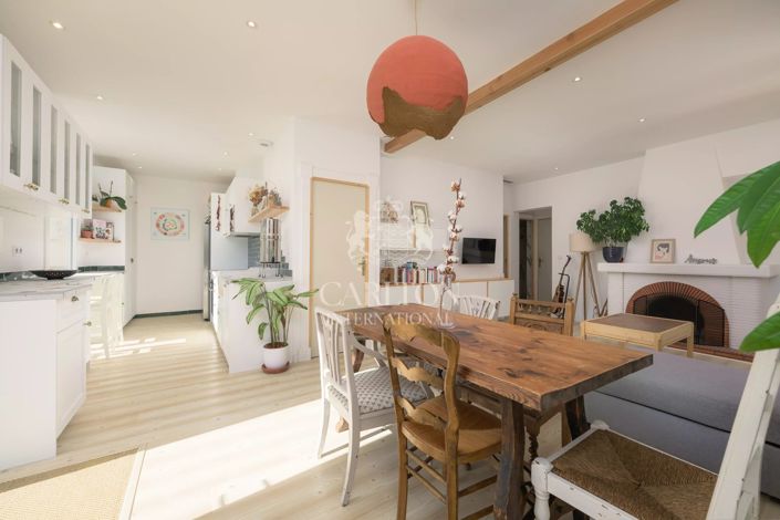 Image No.3-4 Bed House for sale