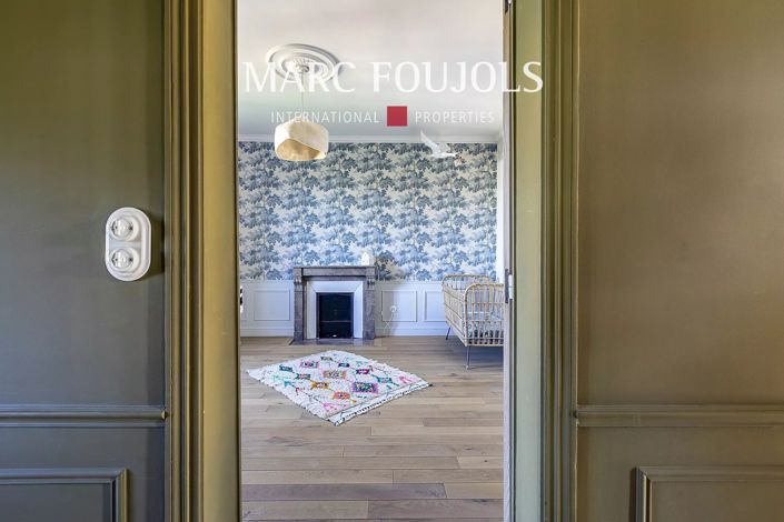 Image No.20-6 Bed House for sale