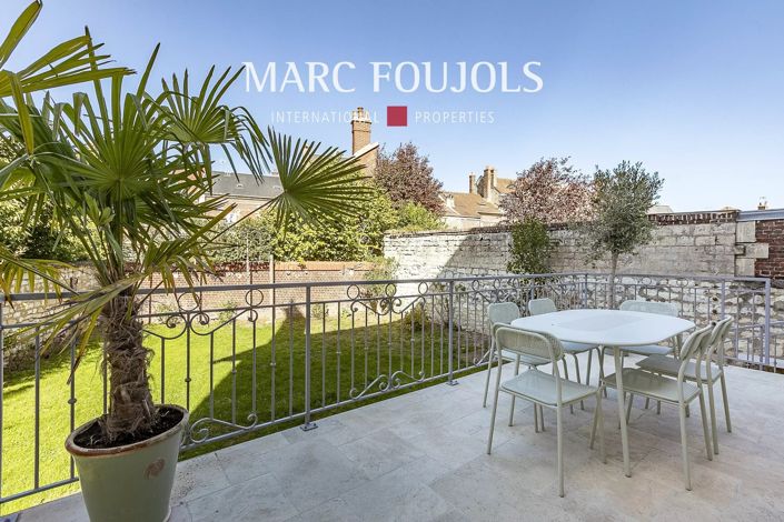 Image No.3-6 Bed House for sale