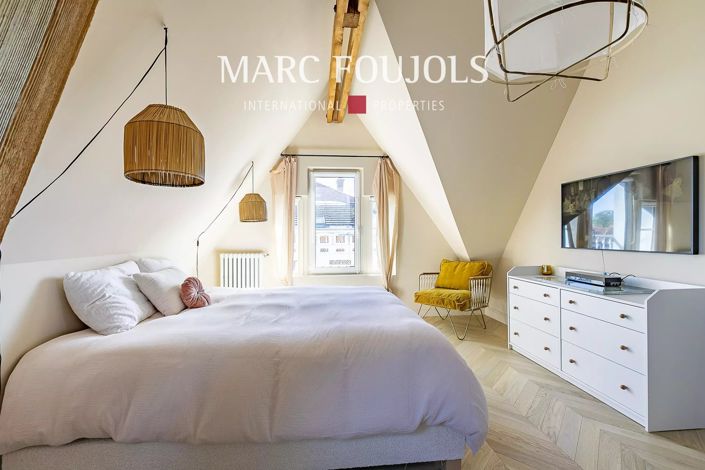 Image No.31-6 Bed House for sale