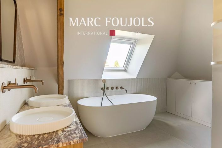 Image No.33-6 Bed House for sale