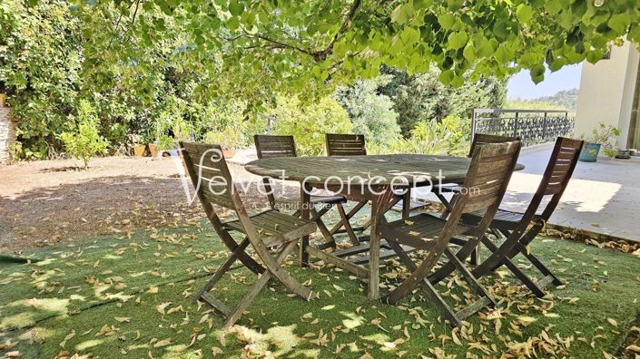 Image No.5-4 Bed House for sale