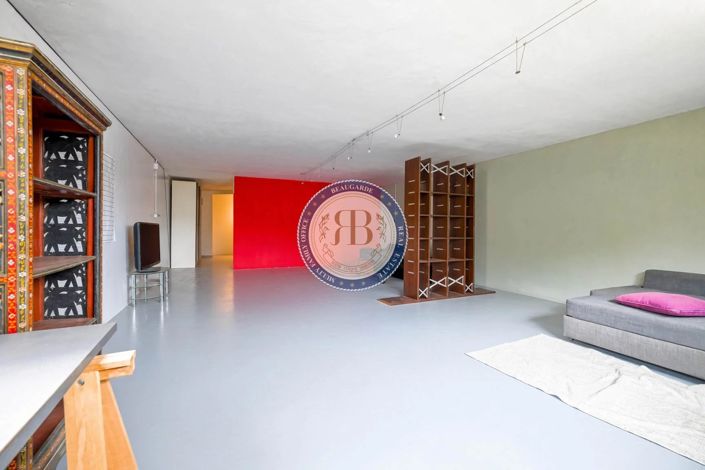 Image No.17-House for sale
