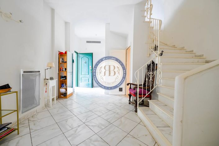 Image No.2-House for sale