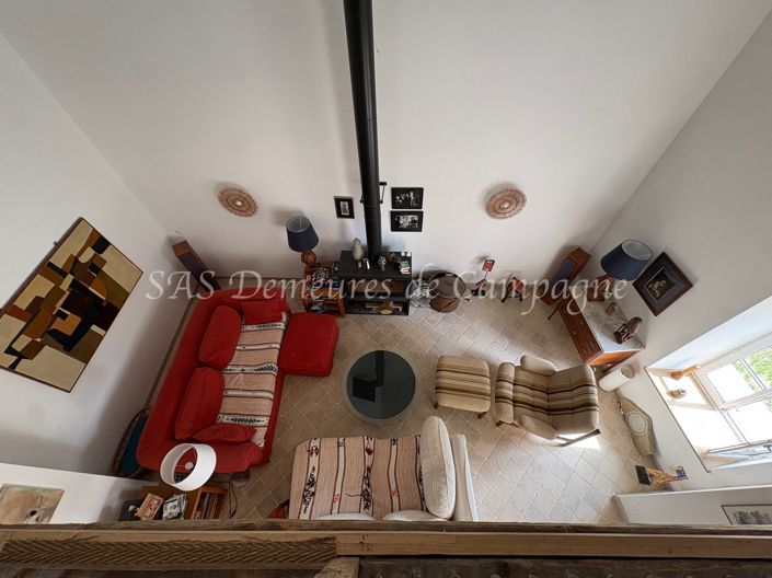 Image No.15-6 Bed House for sale