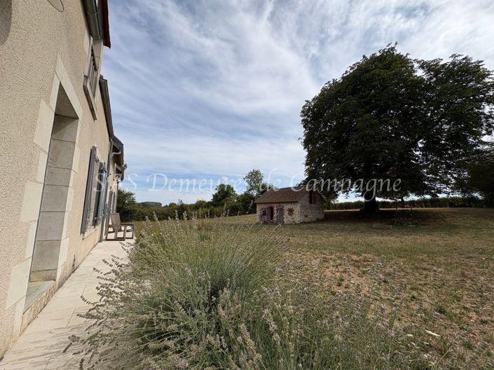 Image No.20-6 Bed House for sale
