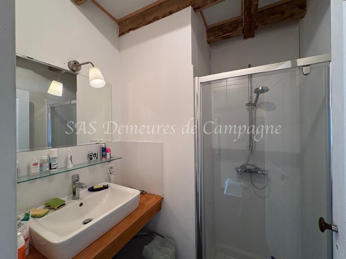 Image No.9-6 Bed House for sale