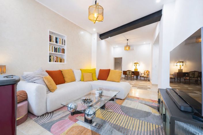 Image No.3-5 Bed Apartment for sale