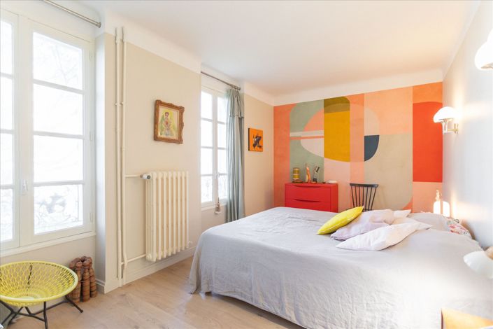 Image No.19-6 Bed House for sale