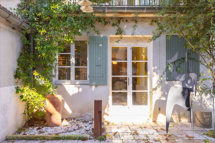 Image No.26-6 Bed House for sale