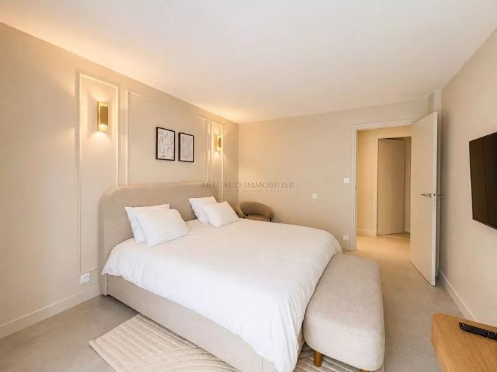 Image No.6-Apartment for sale