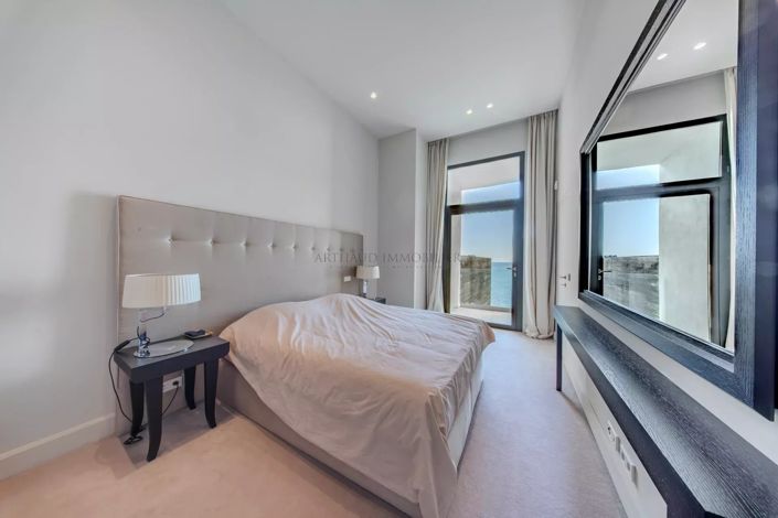 Image No.25-6 Bed Apartment for sale