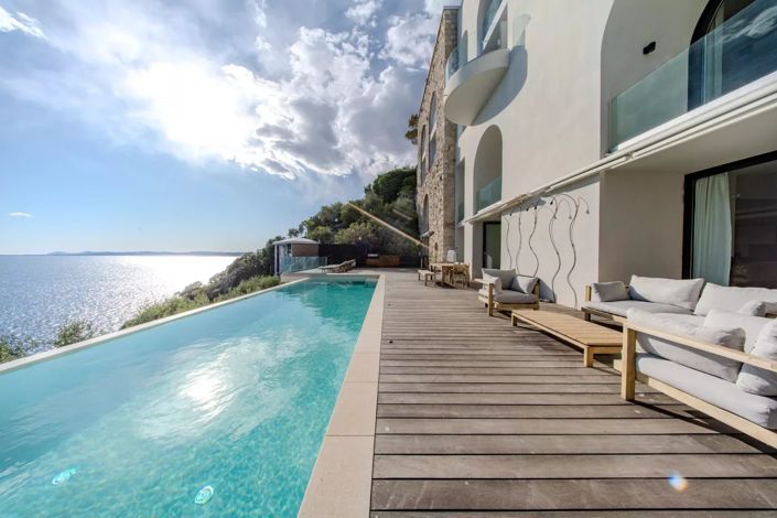 Image No.3-6 Bed Apartment for sale