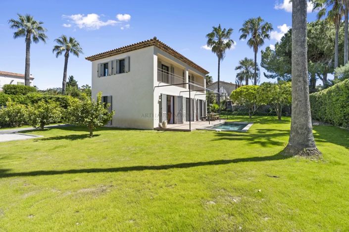 Image No.24-3 Bed House for sale