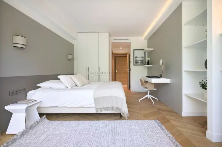 Image No.16-3 Bed Apartment for sale