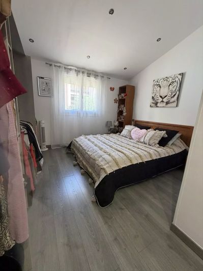 Image No.5-Apartment for sale
