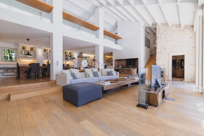 Image No.3-5 Bed House for sale