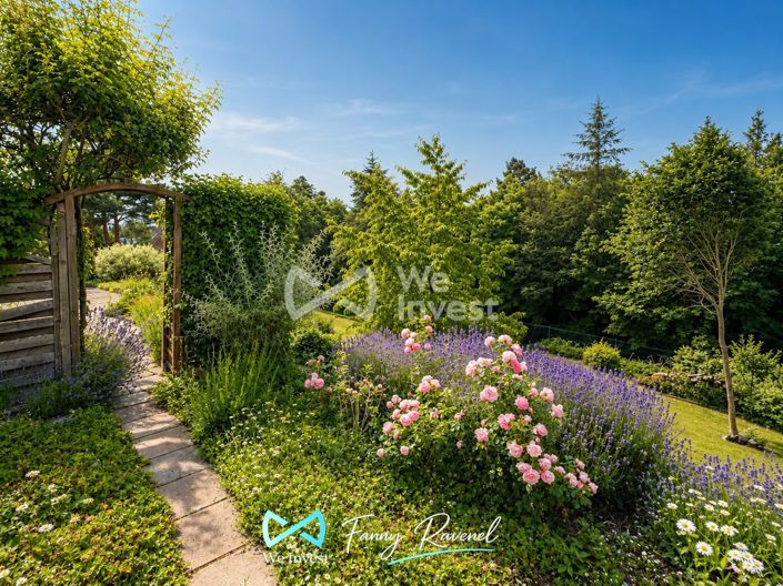 Image No.4-5 Bed Property for sale