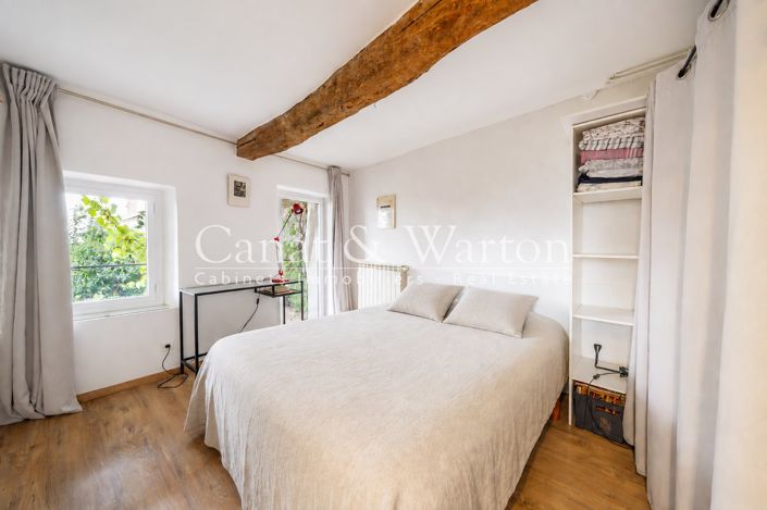 Image No.12-5 Bed House for sale