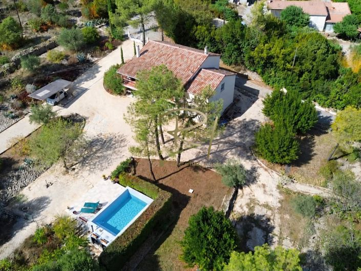 Image No.11-4 Bed House for sale