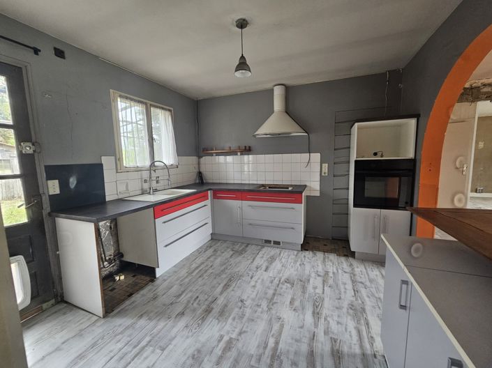 Image No.3-3 Bed House for sale