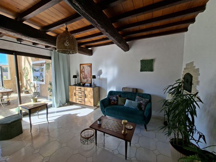 Image No.17-4 Bed House for sale