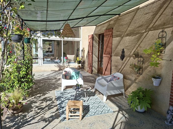 Image No.6-4 Bed House for sale