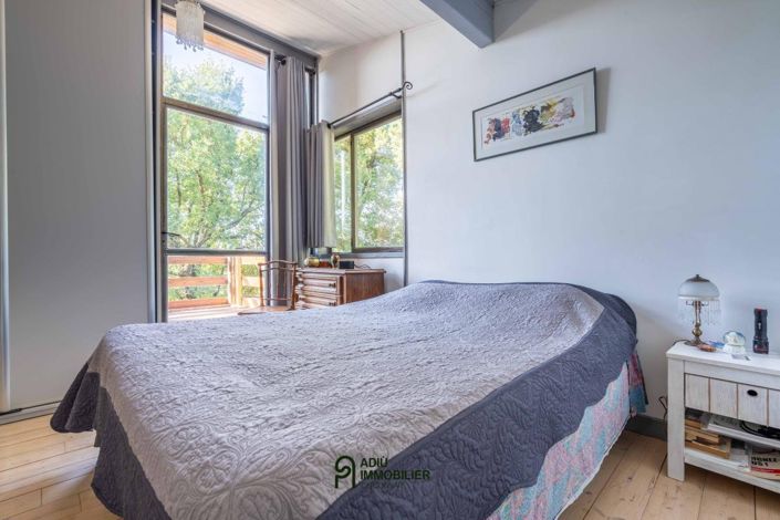 Image No.12-3 Bed House for sale