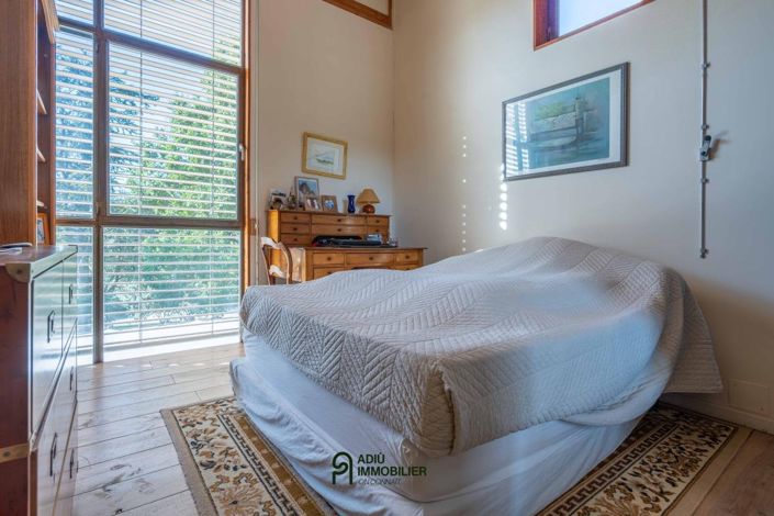 Image No.13-3 Bed House for sale