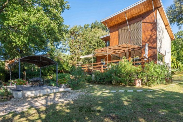 Image No.3-3 Bed House for sale
