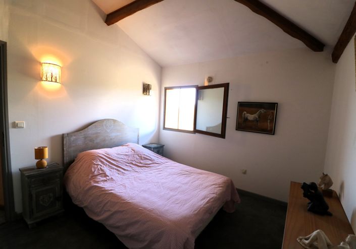Image No.18-4 Bed House for sale