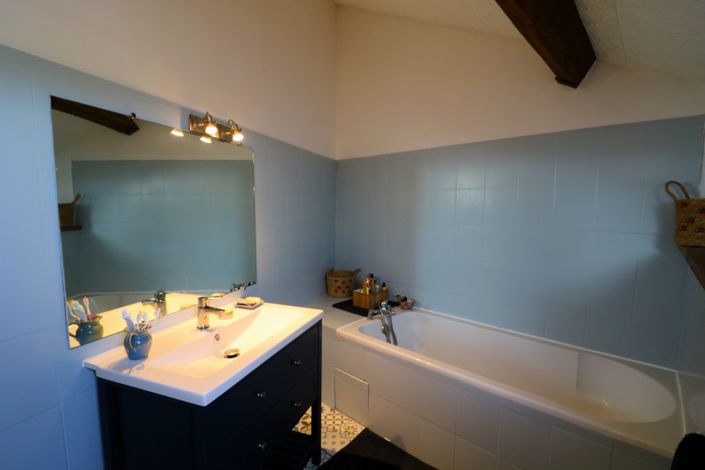 Image No.20-4 Bed House for sale