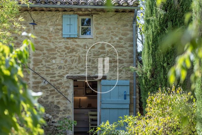 Image No.58-6 Bed House for sale