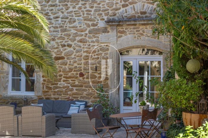 Image No.17-8 Bed House for sale