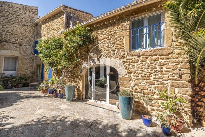 Image No.23-8 Bed House for sale