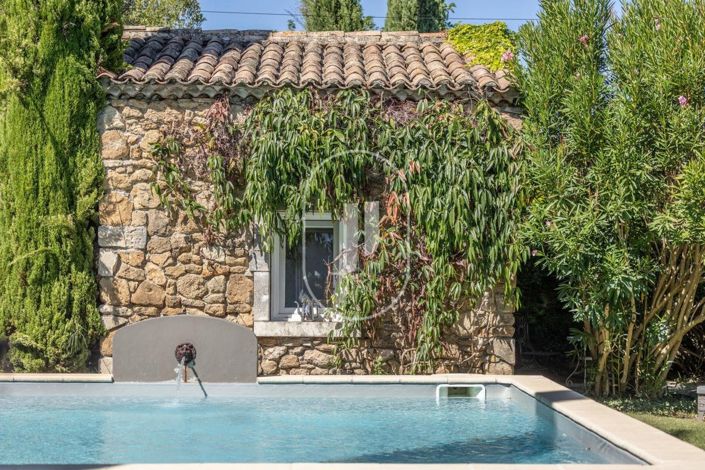 Image No.4-8 Bed House for sale