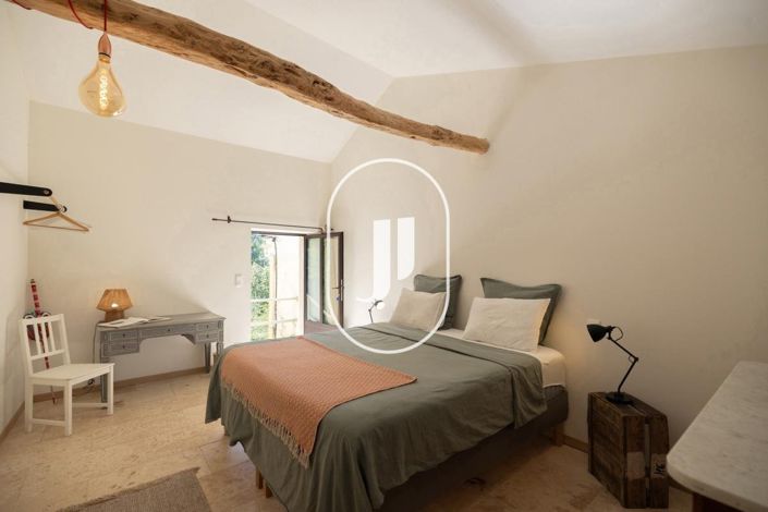 Image No.15-7 Bed House for sale