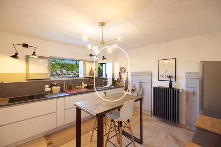 Image No.27-7 Bed House for sale