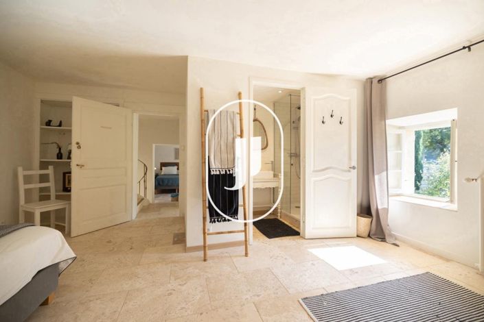 Image No.36-7 Bed House for sale