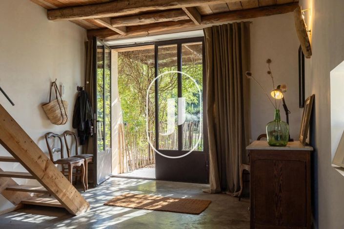 Image No.45-7 Bed House for sale
