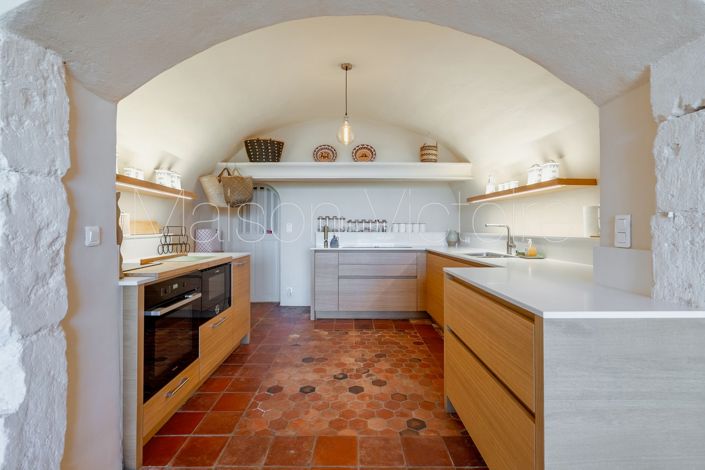 Image No.19-8 Bed House for sale