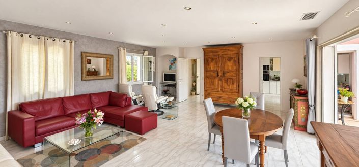 Image No.3-4 Bed House for sale